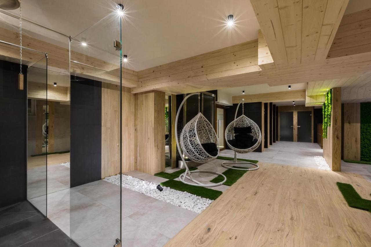 Aparthotel Diamond Spa Family Bialka Tatrzanska Bagian luar foto